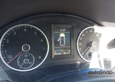 2013 Volkswagen Tiguan S из США, поврежденный, VIN WVGAV7AXXDW534308